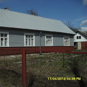 !г.Лида. Дом,  близко к Центру. Продаю.Тел.:(+37529)935-34-23(моб.)