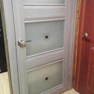 Входные металлические,  межкомнатные двери: МДФ, ПВХ,  массив,  шпон,  стекло