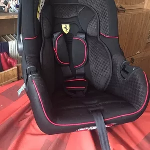 Продам Детское Автокресло Ferrari