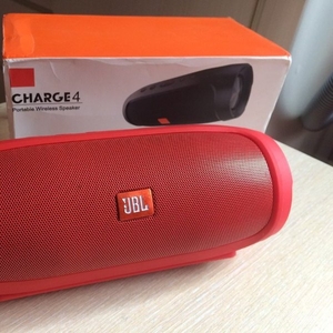 Музыкальная колонка JBL Charge 4 новая