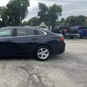 Chevrolet,  Malibu LS,  2017