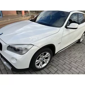 Крыло на BMW X1 E84 из стеклопластика.