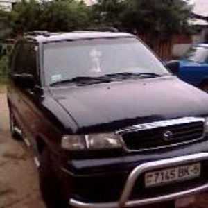 Продаётся автомобиль Mazda MPV 1998г.