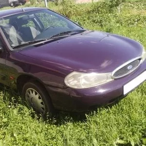 Продаю автомобиль Ford Mondeo 1, 8i