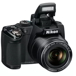 продам фотокамеру nikon p500