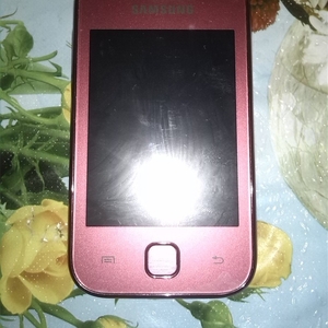 Продам Samsung S5360 GALAXY Young Pink